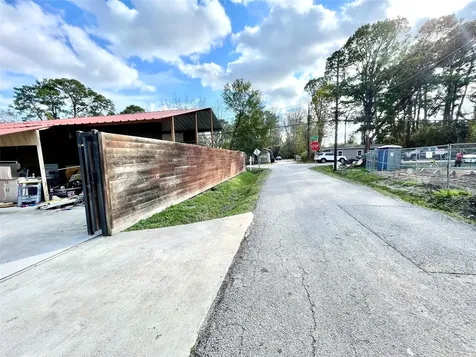 1422 Bland Street Houston TX 77091