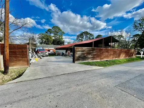 1422 Bland Street Houston TX 77091