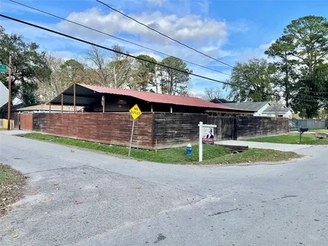 1422 Bland Street Houston TX 77091