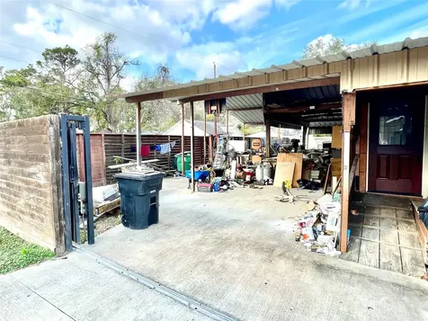 1422 Bland Street Houston TX 77091