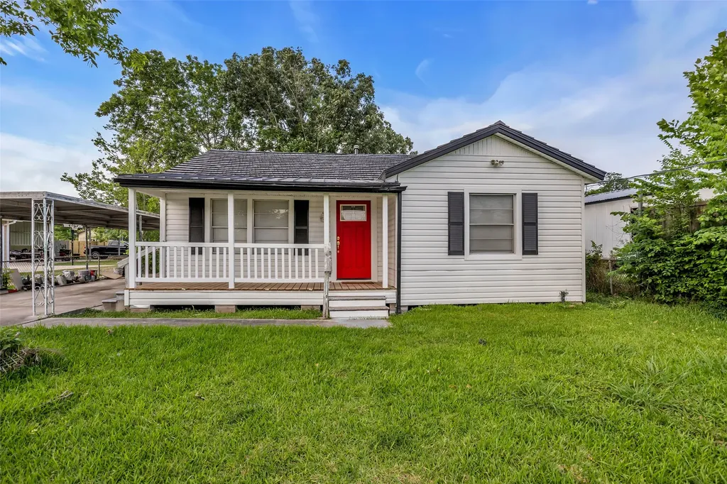 2427 Hodges Street Baytown TX 77521