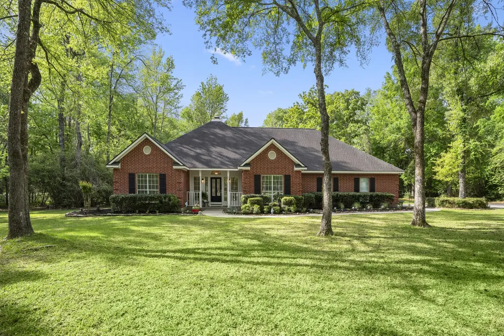 8911 Diamante Drive Magnolia TX 77354