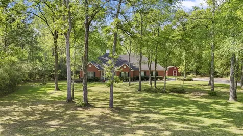 8911 Diamante Drive Magnolia TX 77354