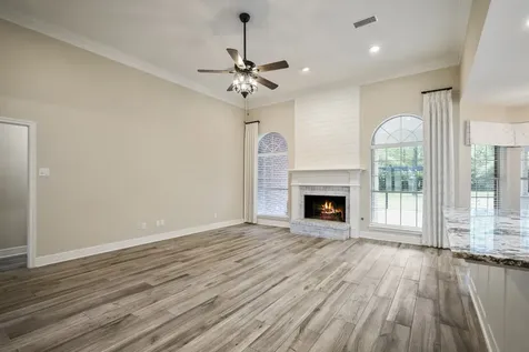 8911 Diamante Drive Magnolia TX 77354