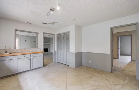 14907 Penn Hills Lane Houston TX 77062