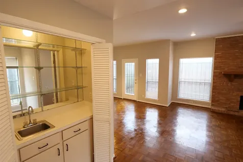 9526 Val Verde Street Houston TX 77063