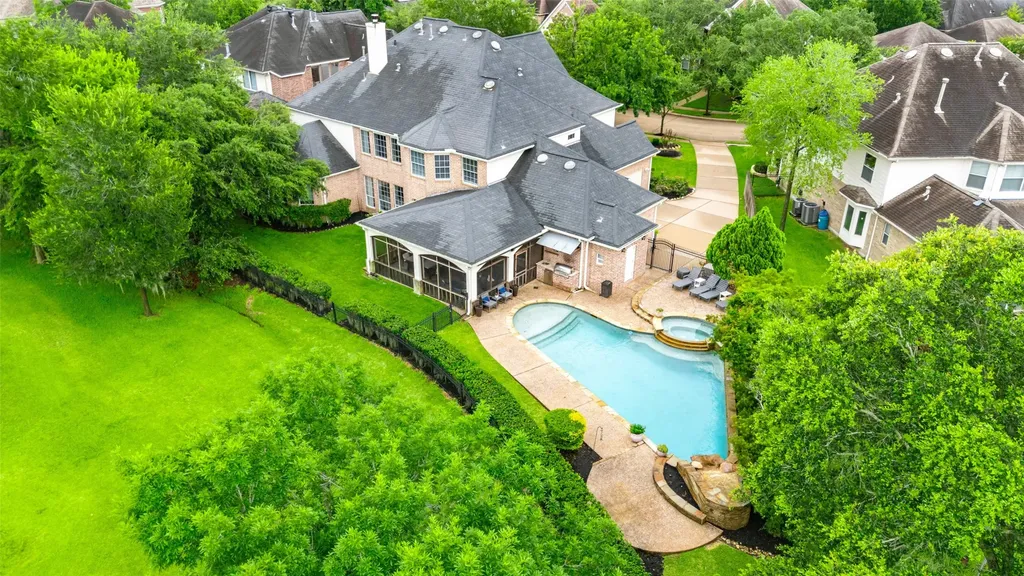 8703 Stones Throw Lane Missouri City TX 77459