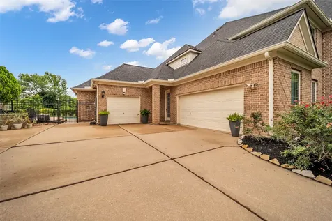 8703 Stones Throw Lane Missouri City TX 77459