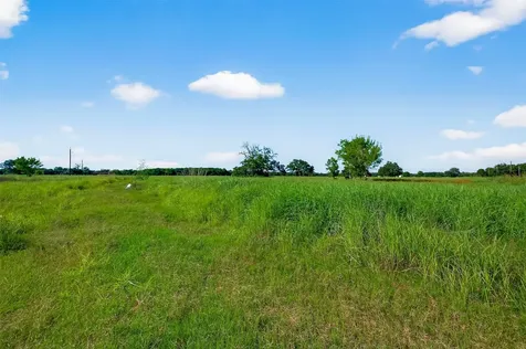 811 County Road 164 Boling TX 77420
