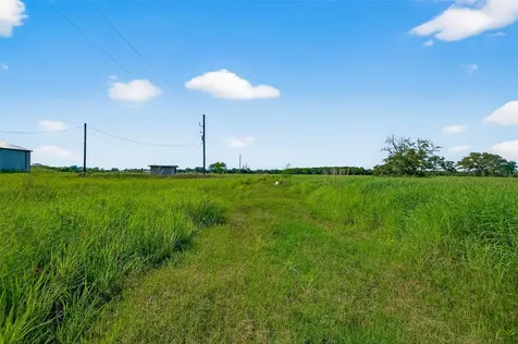 811 County Road 164 Boling TX 77420