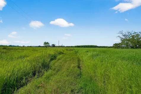 811 County Road 164 Boling TX 77420