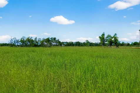 811 County Road 164 Boling TX 77420
