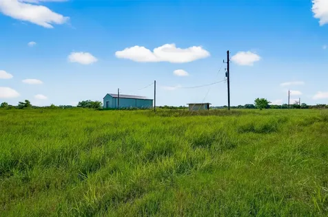 811 County Road 164 Boling TX 77420