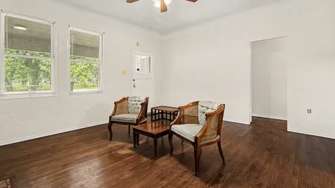 1902 Runneburg Road Crosby TX 77532