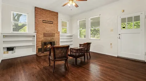 1902 Runneburg Road Crosby TX 77532
