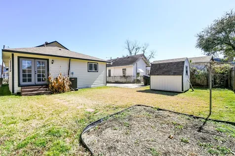 2119 Carter Street Houston TX 77008
