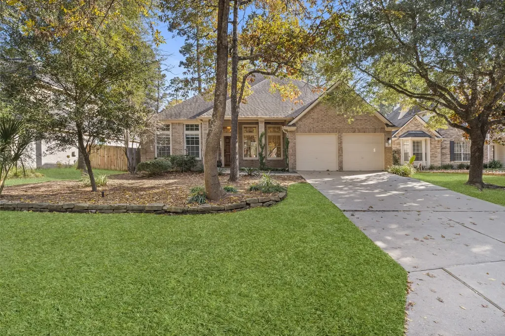 35 Valley Mead Place The Woodlands TX 77384