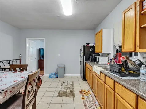 4323 Avenue R 1/2 Galveston TX 77550