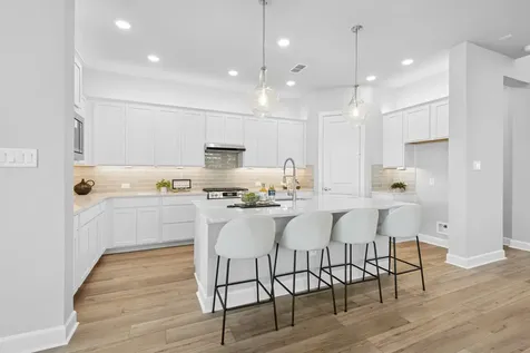 12127 Canal View Boulevard Mont Belvieu TX 77523