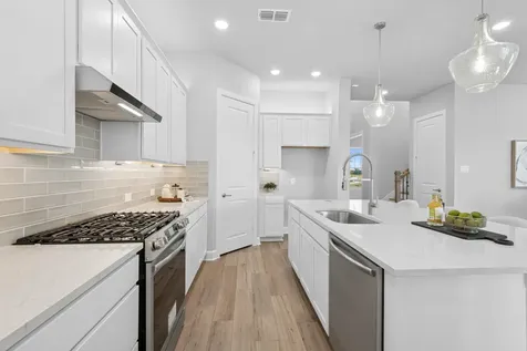 12127 Canal View Boulevard Mont Belvieu TX 77523