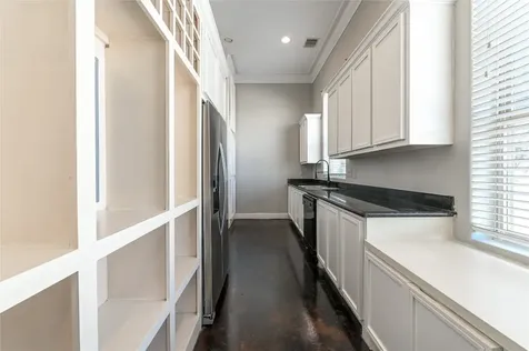 5801 Winsome Lane 201 Houston TX 77057