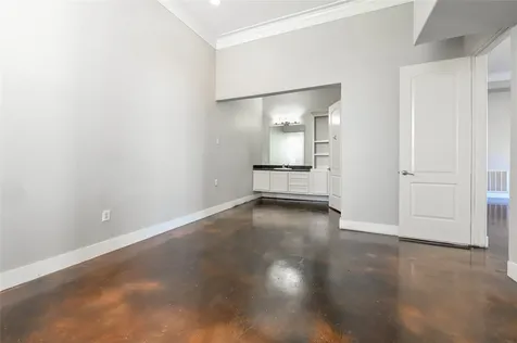 5801 Winsome Lane 201 Houston TX 77057
