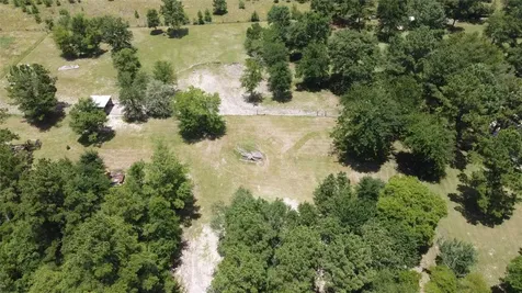 17 Mosley Lane Huntsville TX 77320