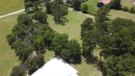 17 Mosley Lane Huntsville TX 77320