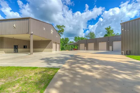 8214 Fm 350 N Livingston TX 77351