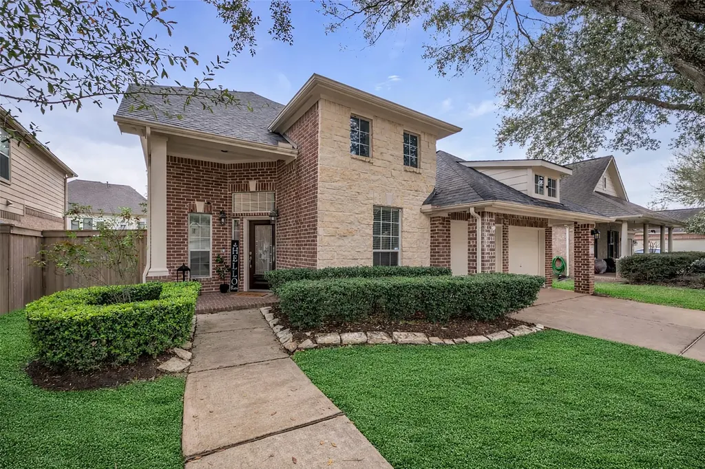 3307 Long Briar Lane Sugar Land TX 77498