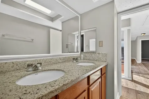 10402 Gulfstream Lane Sugar Land TX 77498