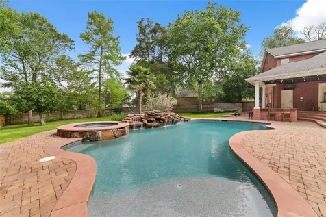 15318 Hunters Bend Dr Drive Tomball TX 77377
