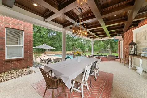 15318 Hunters Bend Dr Drive Tomball TX 77377