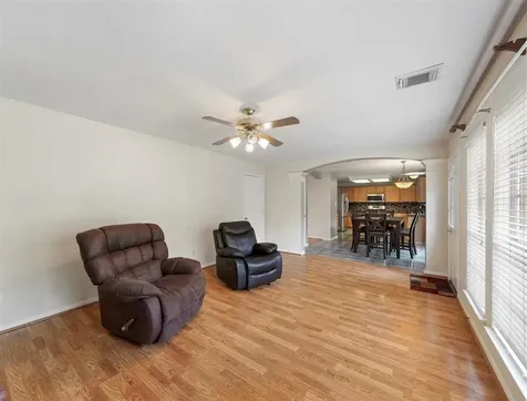 25719 Bearborough Drive Spring TX 77386