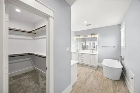 5810 Balbo Street Houston TX 77091