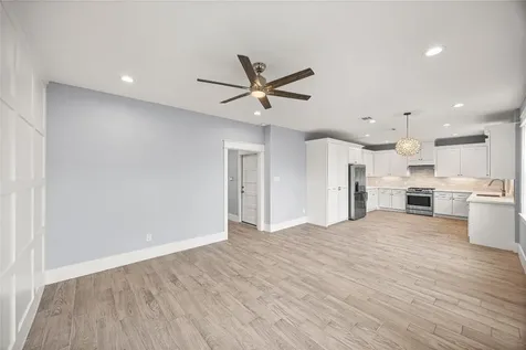5810 Balbo Street Houston TX 77091