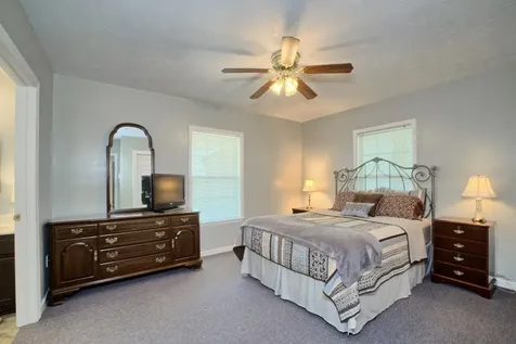 10040 Texas 87 S Hemphill TX 75948