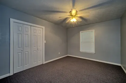 10040 Texas 87 S Hemphill TX 75948