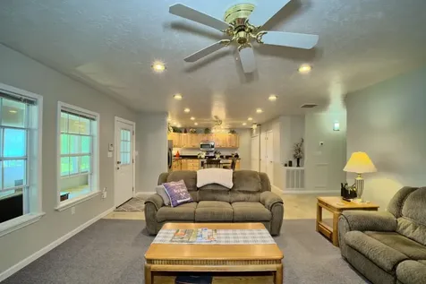 10040 Texas 87 S Hemphill TX 75948