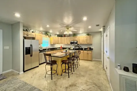 10040 Texas 87 S Hemphill TX 75948