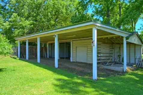 10040 Texas 87 S Hemphill TX 75948