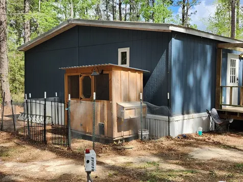 23076 Farm To Market 227 Kennard TX 75847