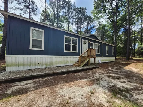 23076 Farm To Market 227 Kennard TX 75847