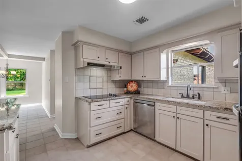 6415 Bayonne Drive Spring TX 77389