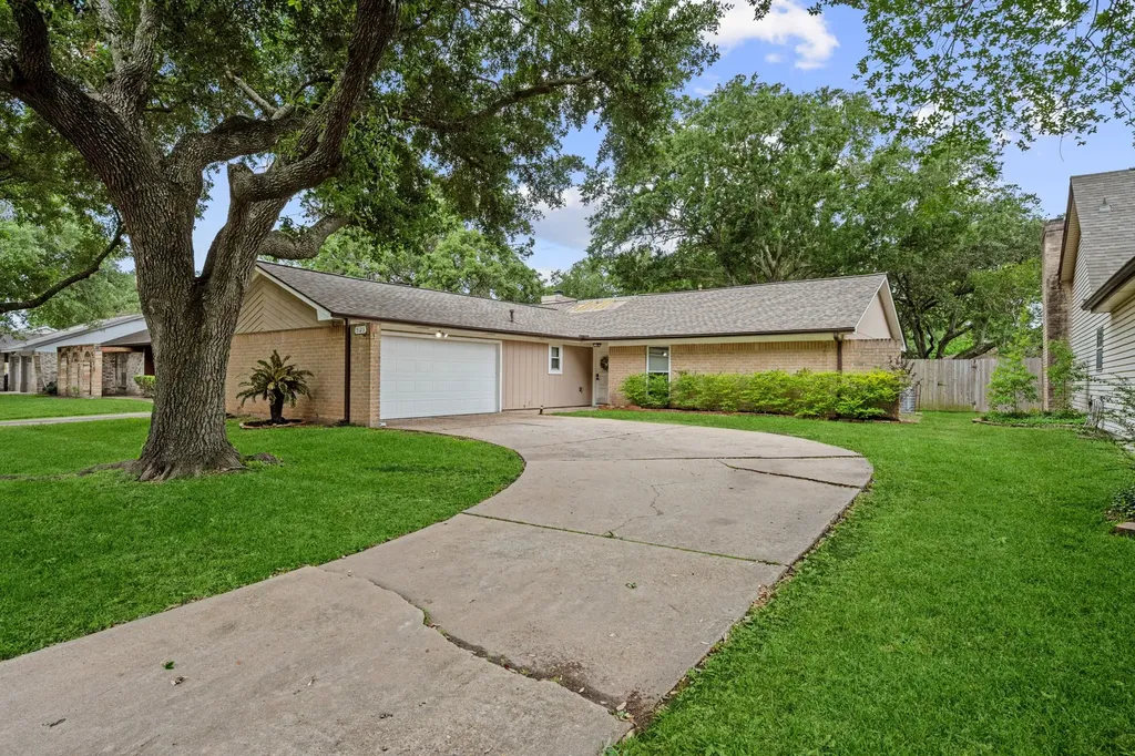 5123 Crystal Bay Drive Houston TX 77084