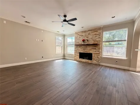 5124 Carefree Drive League City TX 77573