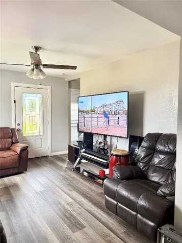 932 Road 5251 Cleveland TX 77327