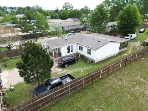 932 Road 5251 Cleveland TX 77327