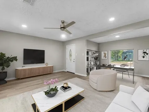 4513 Normandy Way Houston TX 77021