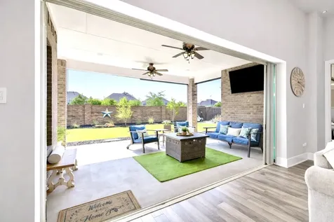 1934 Mustang Bluff Lane Katy TX 77494